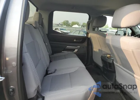 2024 Toyota Tundra Crewmax Sr из США, поврежденный, VIN 5TFLA5DB7RX217603